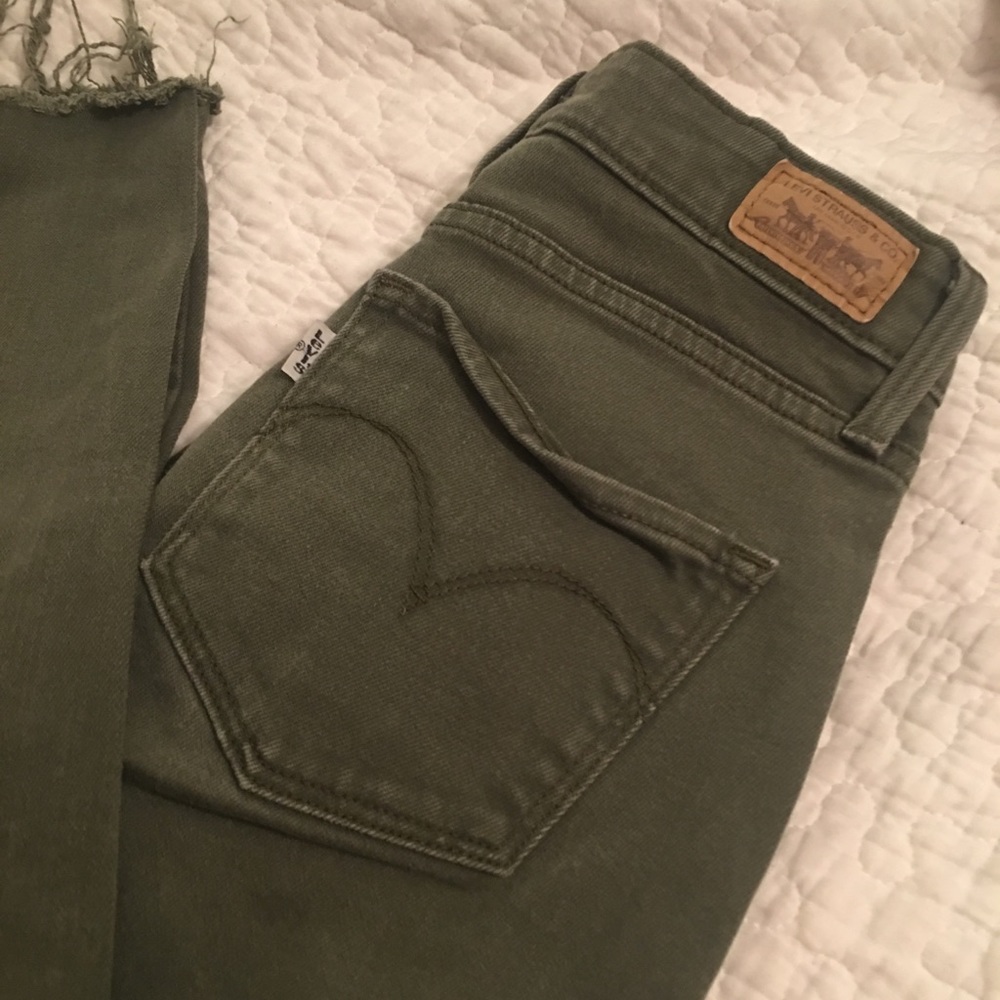 Levi’s Hi Rise Skinny Jeans, 26